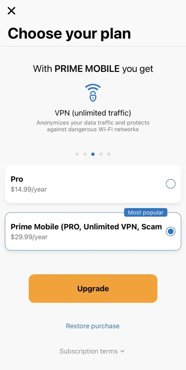 The paywall screen of the Avira Mobile Security app